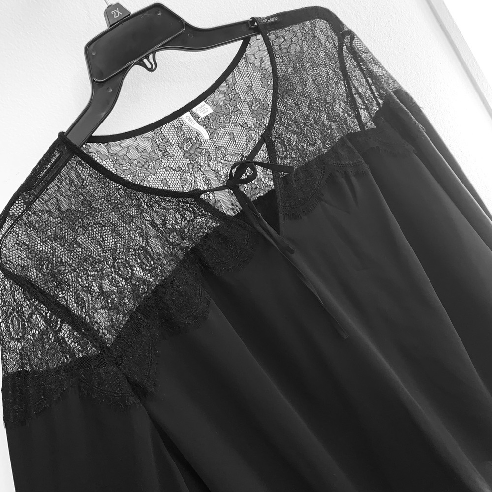 Black shirt
